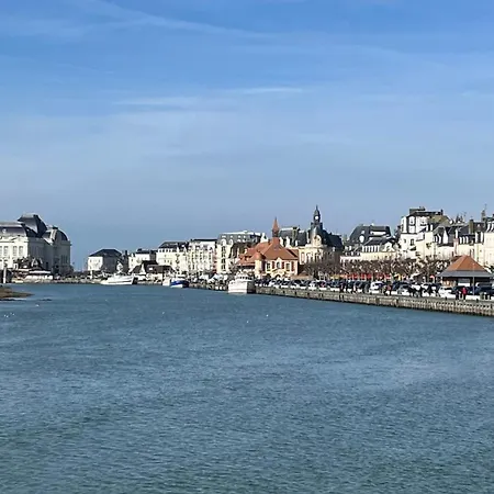 La Houppa, Renove, Trouville-sur-mer, Quartier Bonsecours * Trouville-sur-Mer