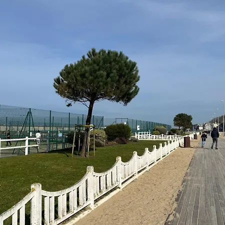 La Houppa, Renove, Trouville-sur-mer, Quartier Bonsecours Apartament