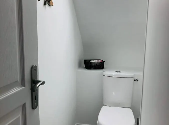 아파트 La Houppa, Renove, Trouville-sur-mer, Quartier Bonsecours 트로우빌쉬메르